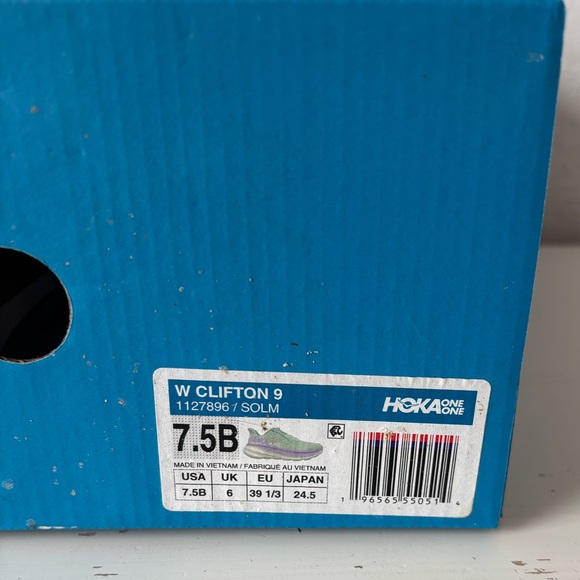 Clifton 9 Hoka running shoes - Picture 11 of 11